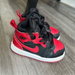 4c Jordan 1s.